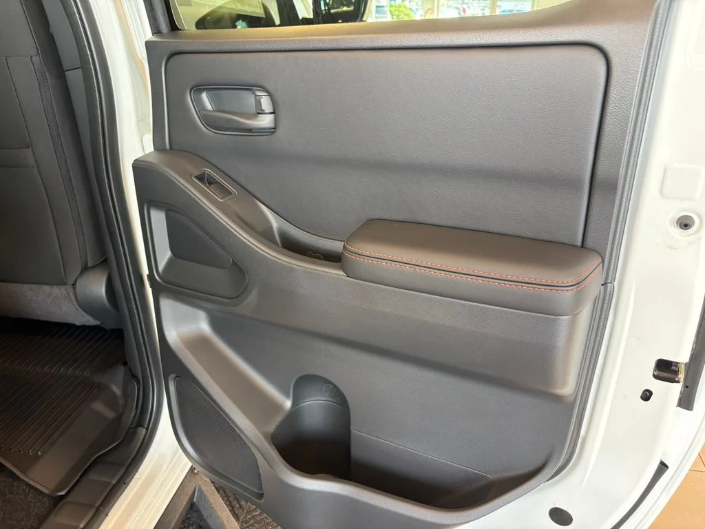 New 2026 White Nissan PRO-4X image 25