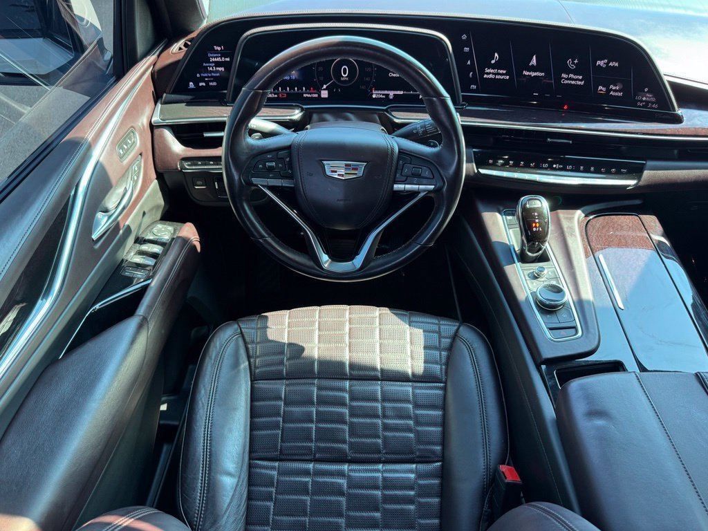 Used 2021 CRYSTAL WHITE TRICOAT Cadillac Sport Platinum image 15