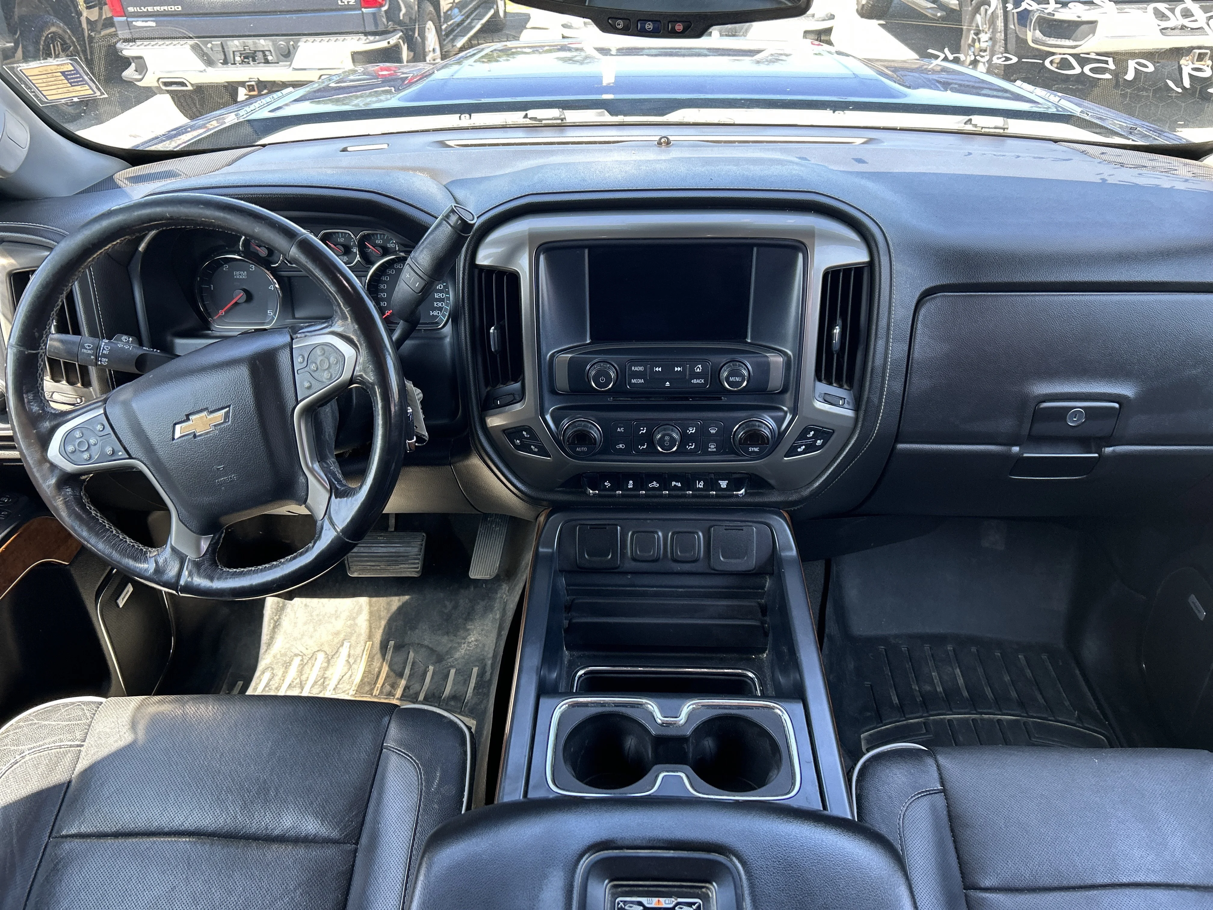 2018 Chevrolet Silverado 2500HD High Country - Photo 8