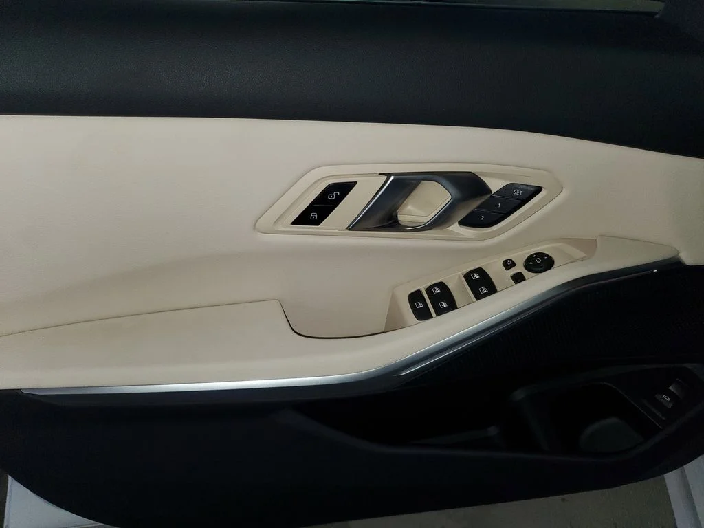 New 2026 Alpine White BMW 330i image 13
