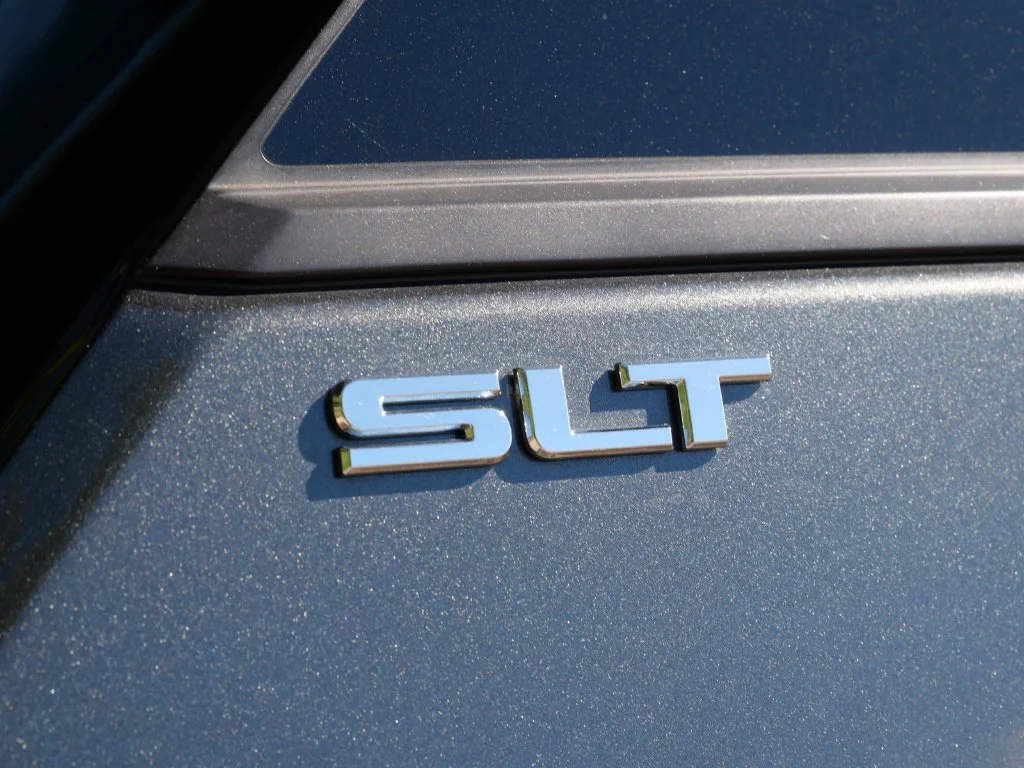 Certified Used 2020 Gray GMC SLT image 10