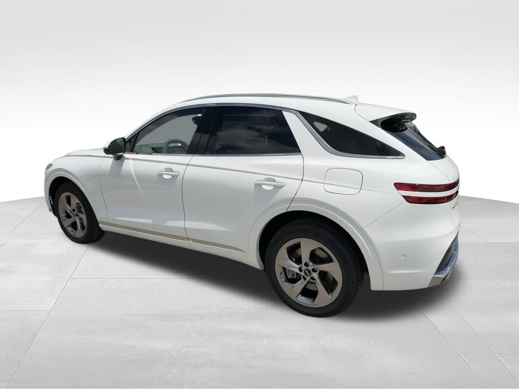 New 2026 White Genesis 2.5T ADVANCED image 6