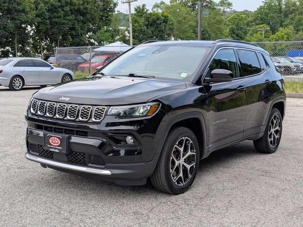 Used 2024 Black Jeep Limited image 9