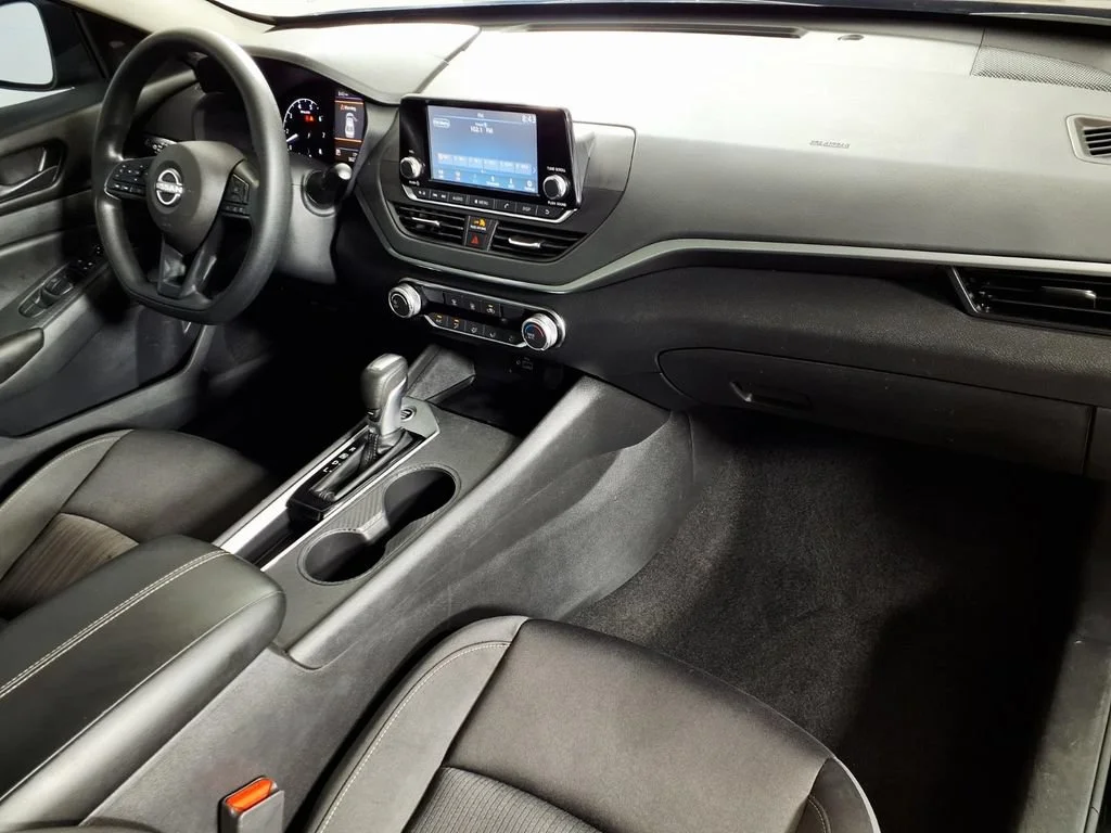 2024 Nissan Altima S - Photo 14
