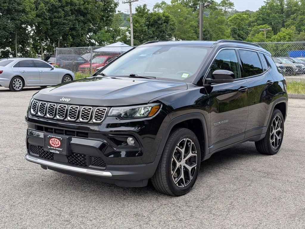 Used 2024 Black Jeep Limited image 9