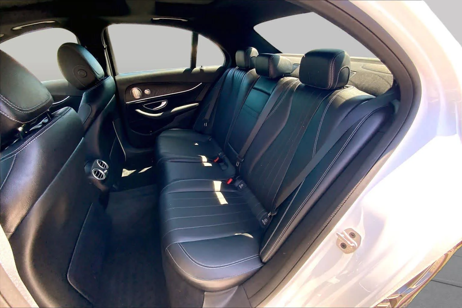 Certified Used 2023 Polar White Mercedes-Benz E 350 image 20