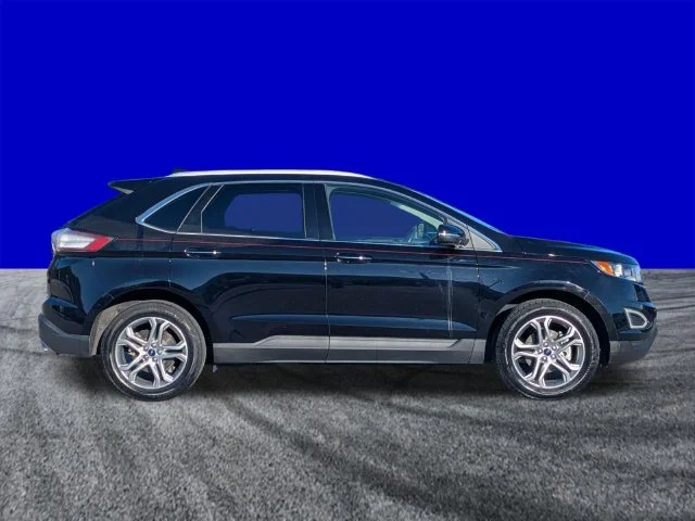 Used 2018 Shadow Black Ford Titanium image 3