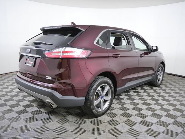 Certified Used 2020 Red Ford SEL image 9