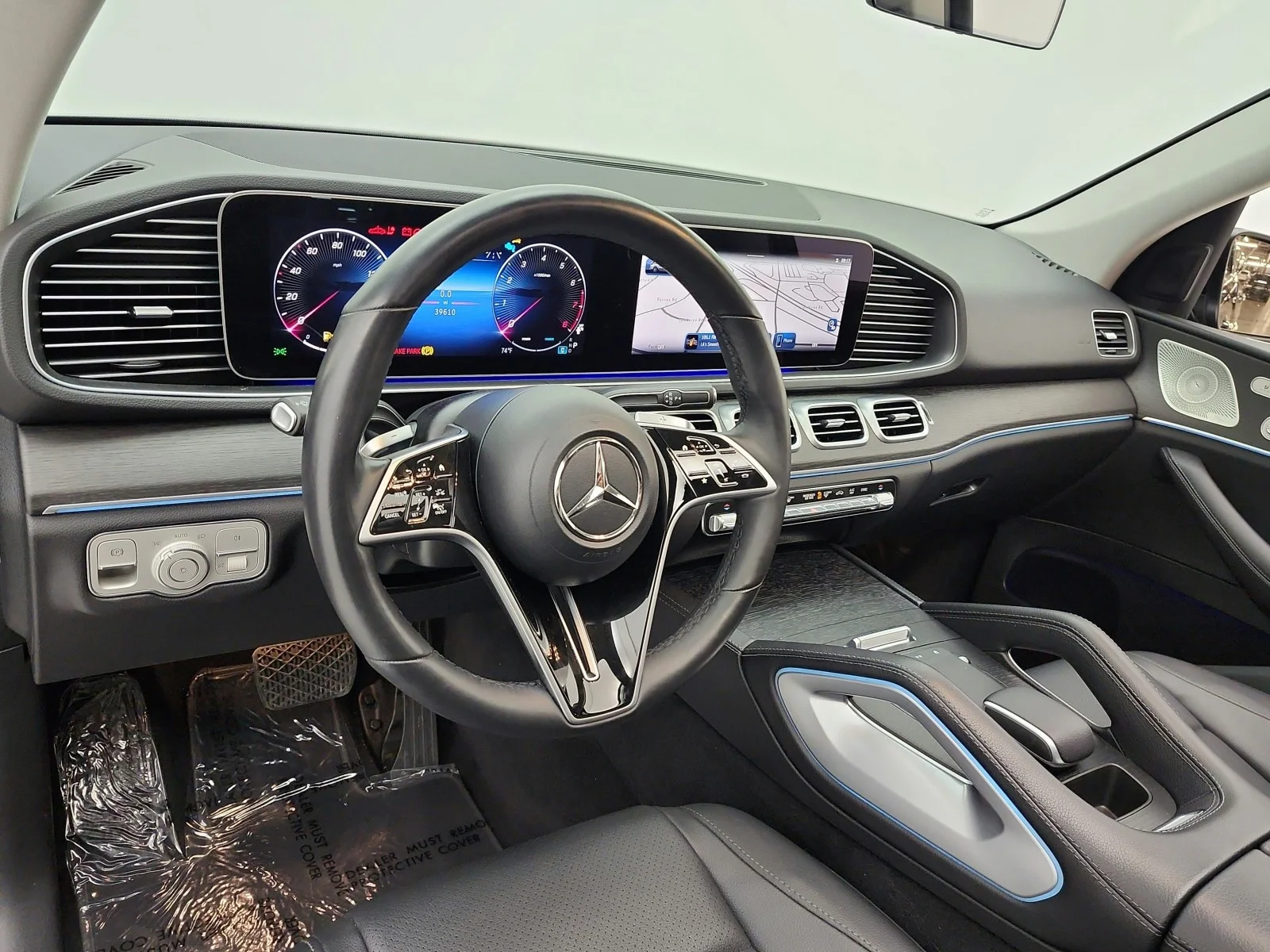 Used 2024 Black Mercedes-Benz GLE 350 4MATIC® SUV image 9