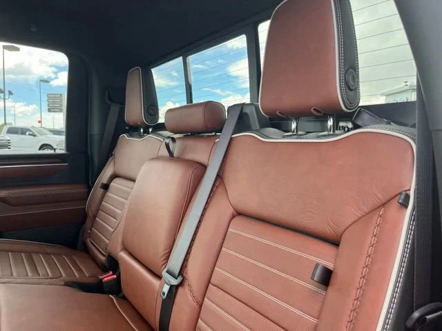 Used 2026 Onyx Black GMC Denali Ultimate image 19