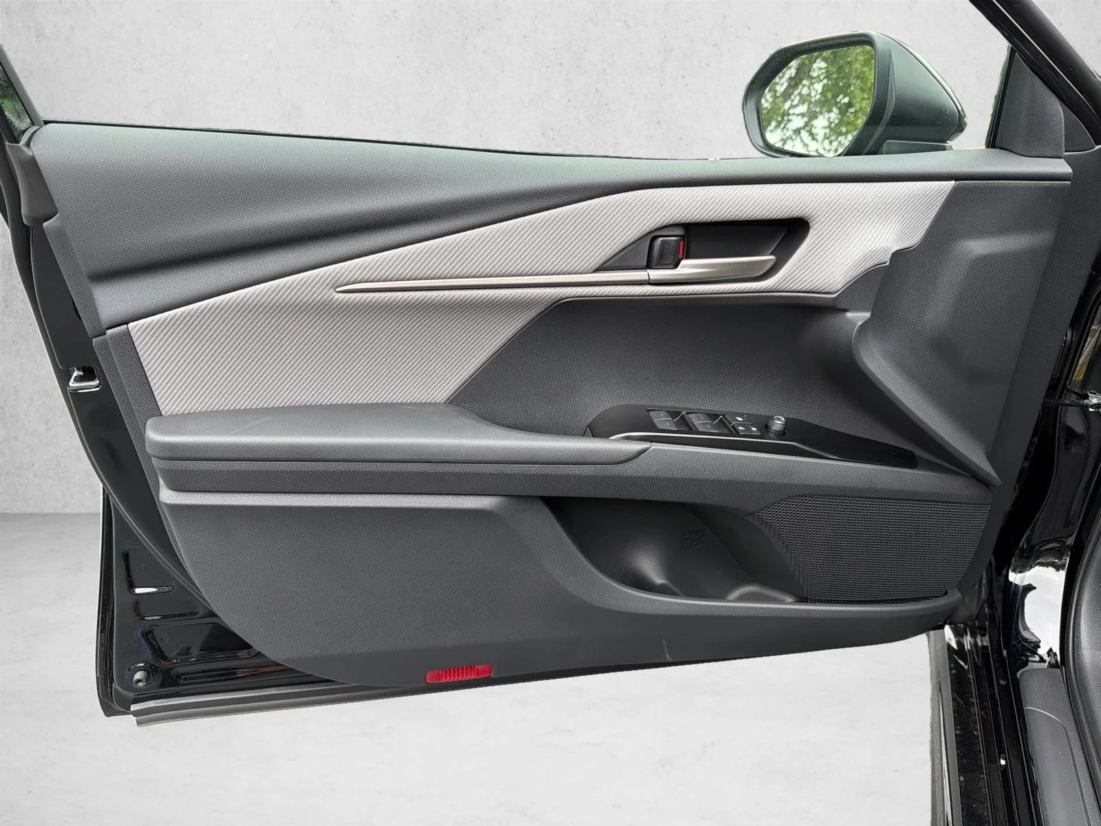 New 2026 Midnight Black Metallic Toyota SE image 10
