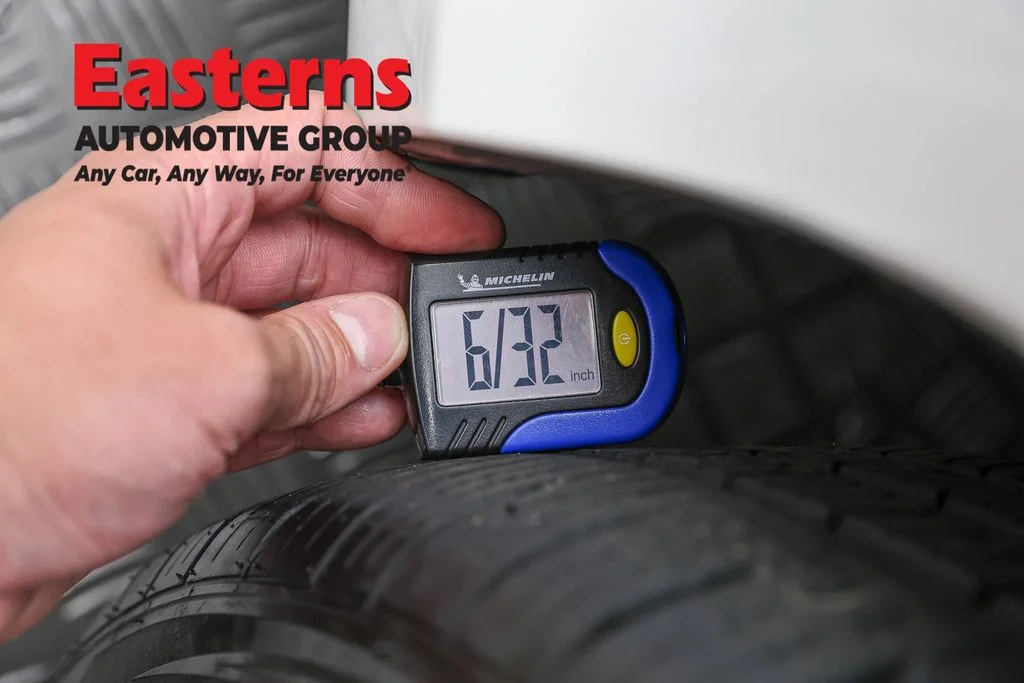Used 2015 White Honda EX-L image 28