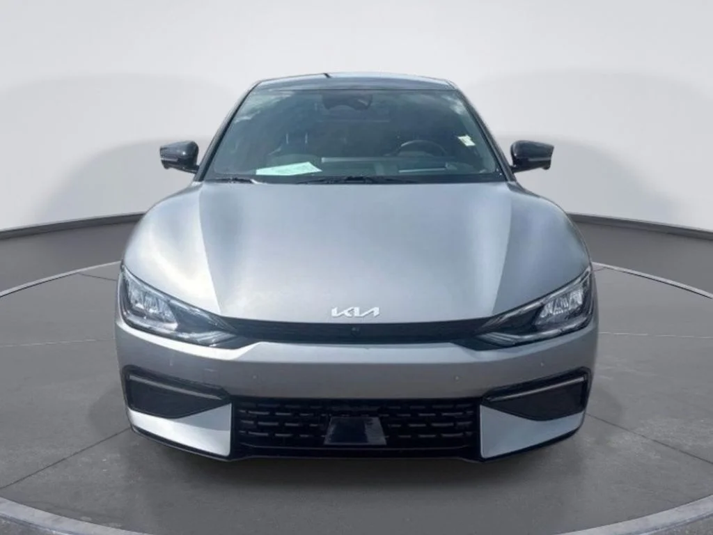 Used 2024 Gray Kia GT-Line image 2