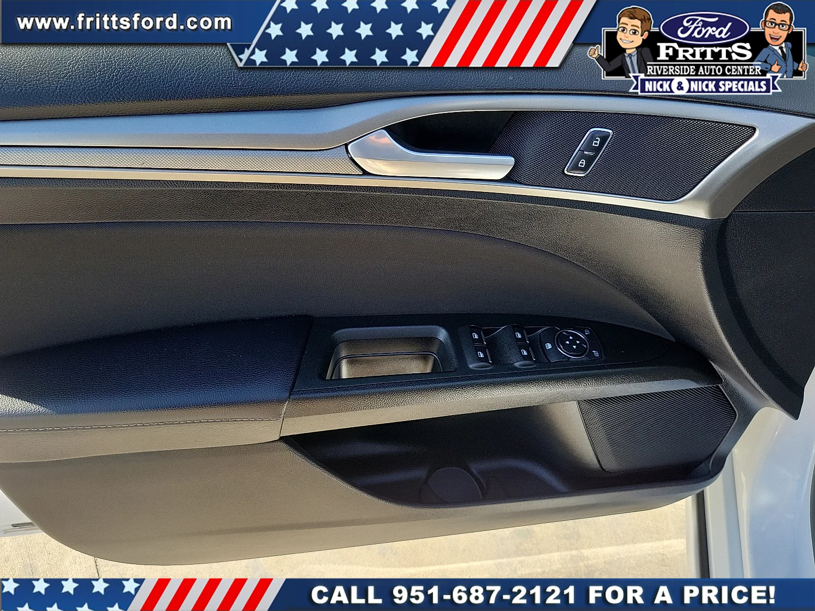 Certified Used 2019 Oxford White Ford SE image 12