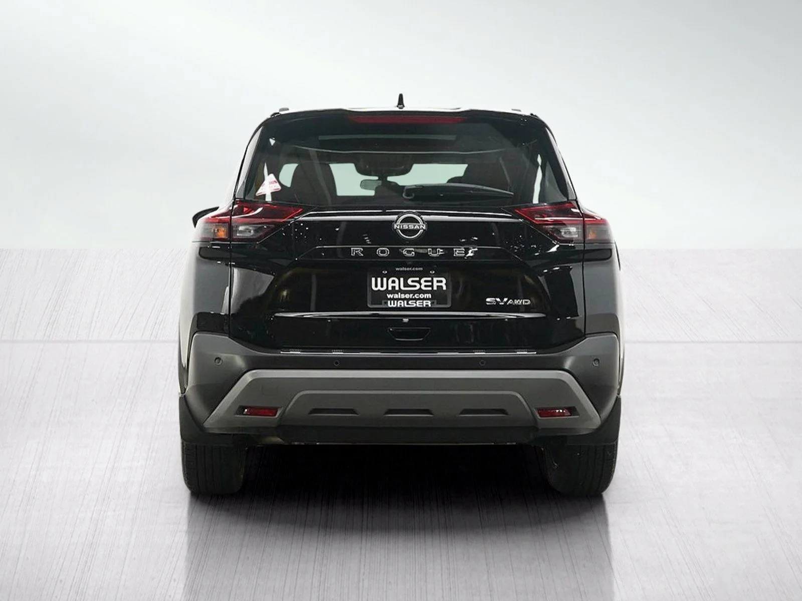 Used 2023 Super Black Nissan SV image 4