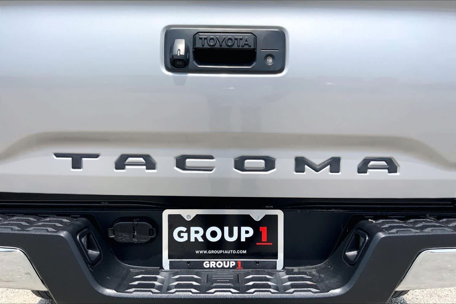 Used 2021 Silver Sky Metallic Toyota SR5 image 10