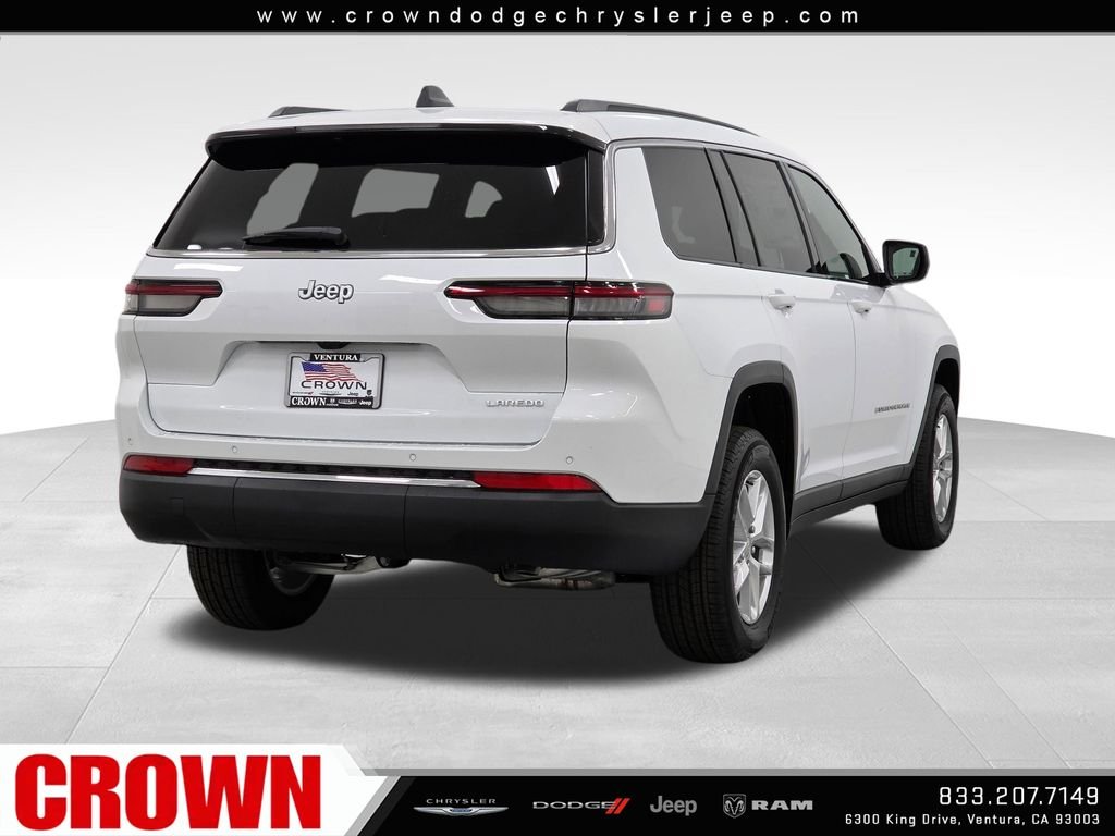 New 2026 Bright White Clear-Coat Exterior Paint Jeep Laredo image 5