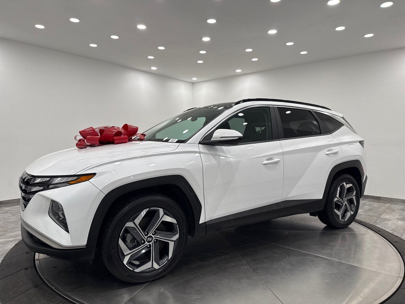 2022 Hyundai Tucson Hybrid SEL Convenience photo 2