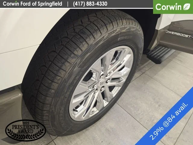 New 2026 Star White Metallic Tri-Coat Ford King Ranch® image 47