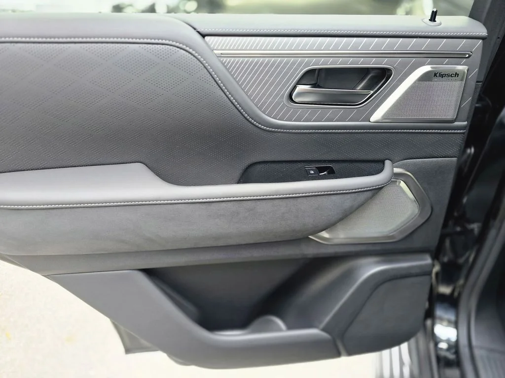 2026 INFINITI QX80 Autograph - Photo 10