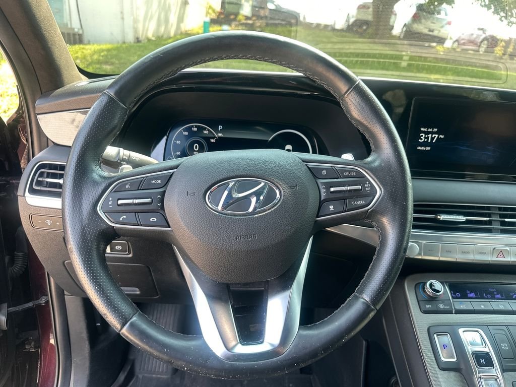 Used 2022 Sierra Burgundy Hyundai Calligraphy image 14