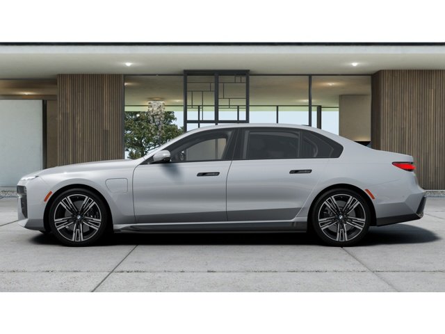 New 2026 Brooklyn Grey Metallic BMW 750e xDrive image 4