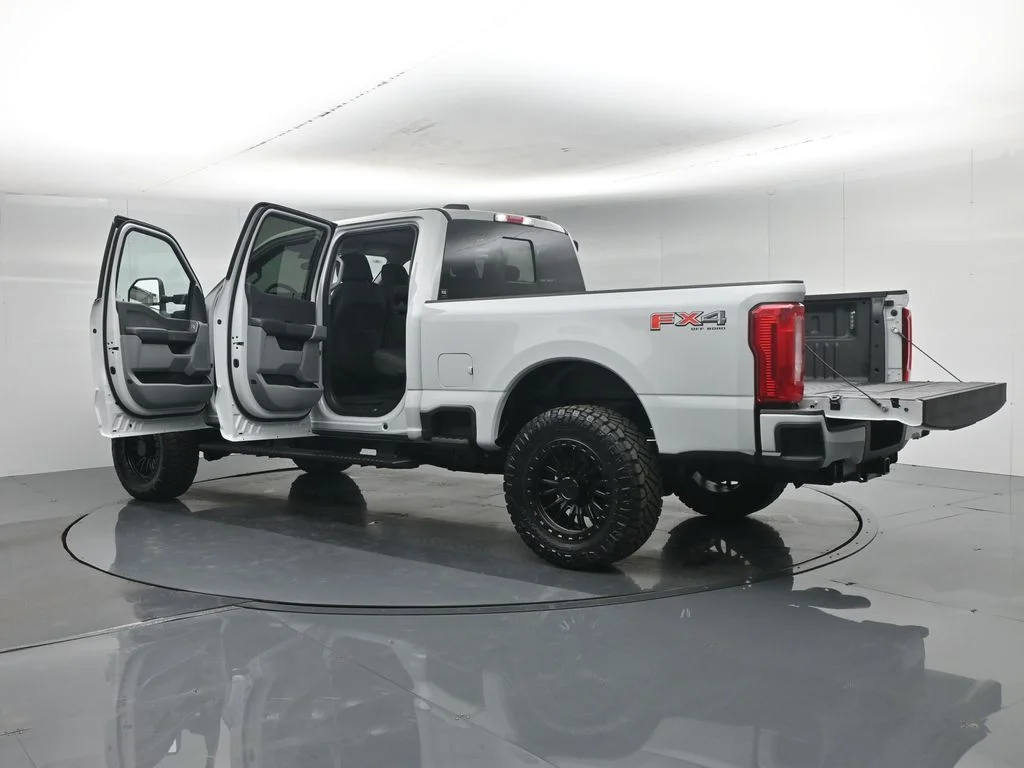 New 2026 Avalanche Ford XL image 33