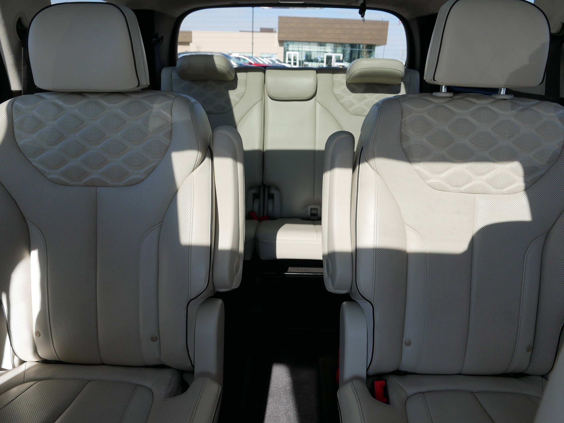 Certified Used 2020 Hyper White Hyundai Limited image 13