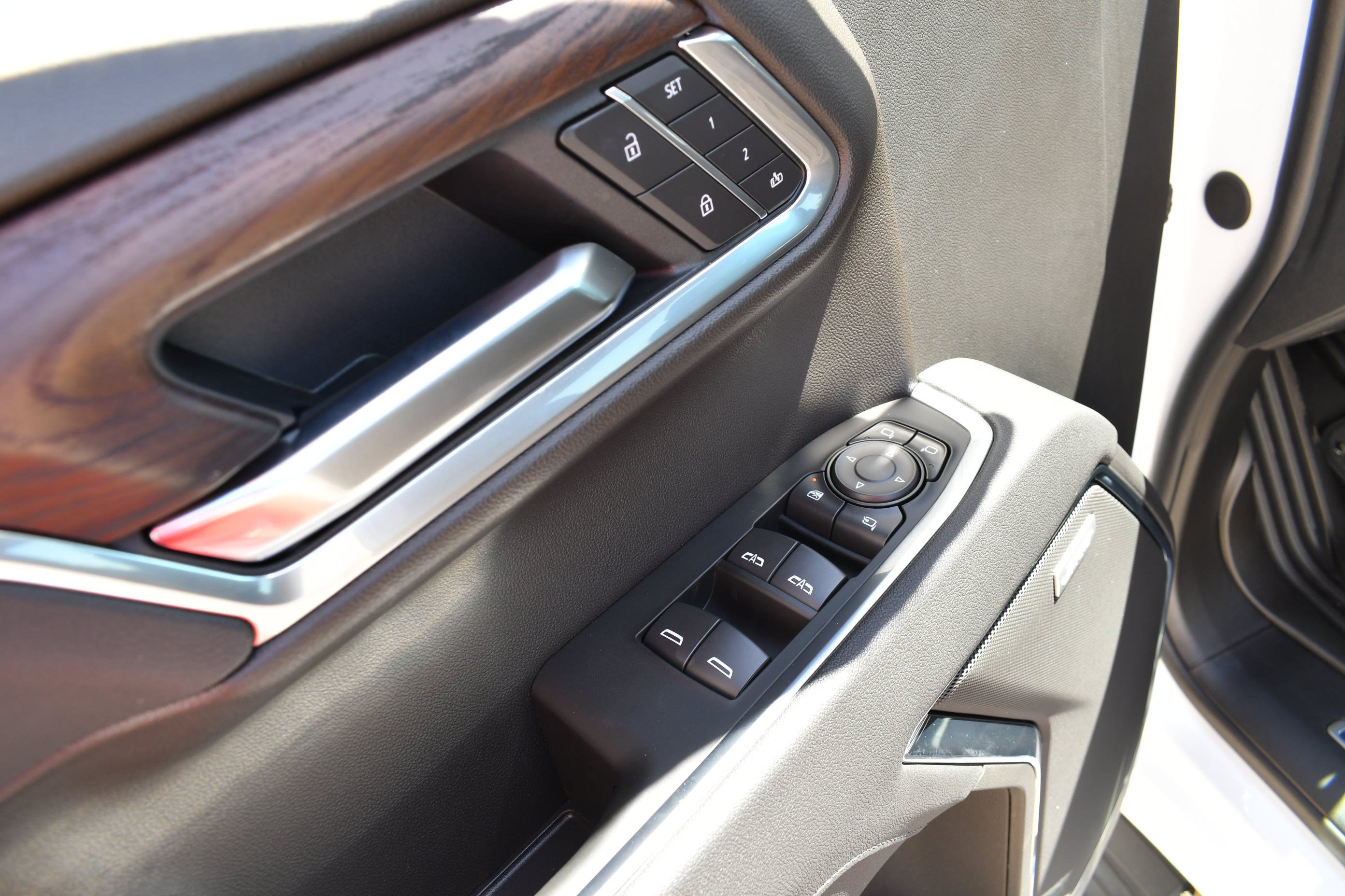 2026 GMC Sierra 1500 SLT - Photo 16