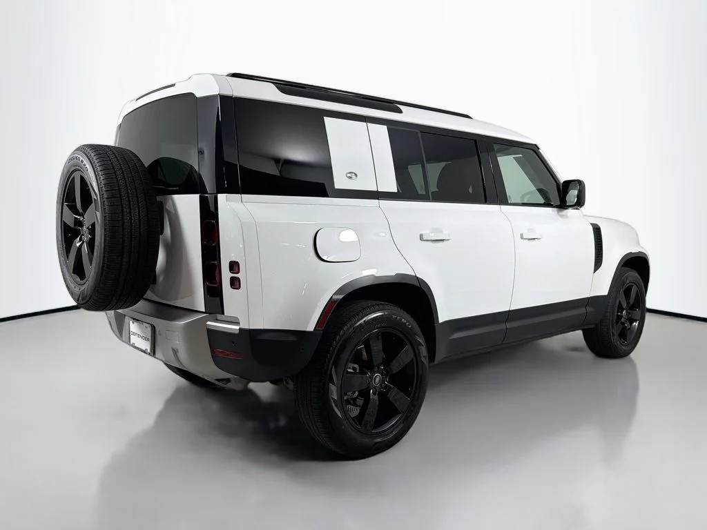 Certified Used 2024 White Land Rover S image 5