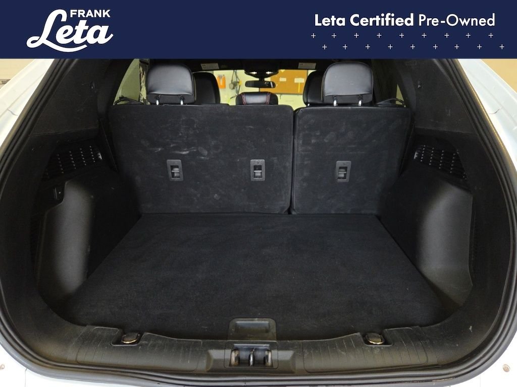 Used 2023 Oxford White Ford  image 24