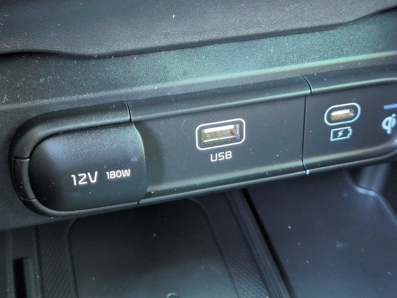 Certified Used 2023 Ebony Black Kia SX X-Line image 29