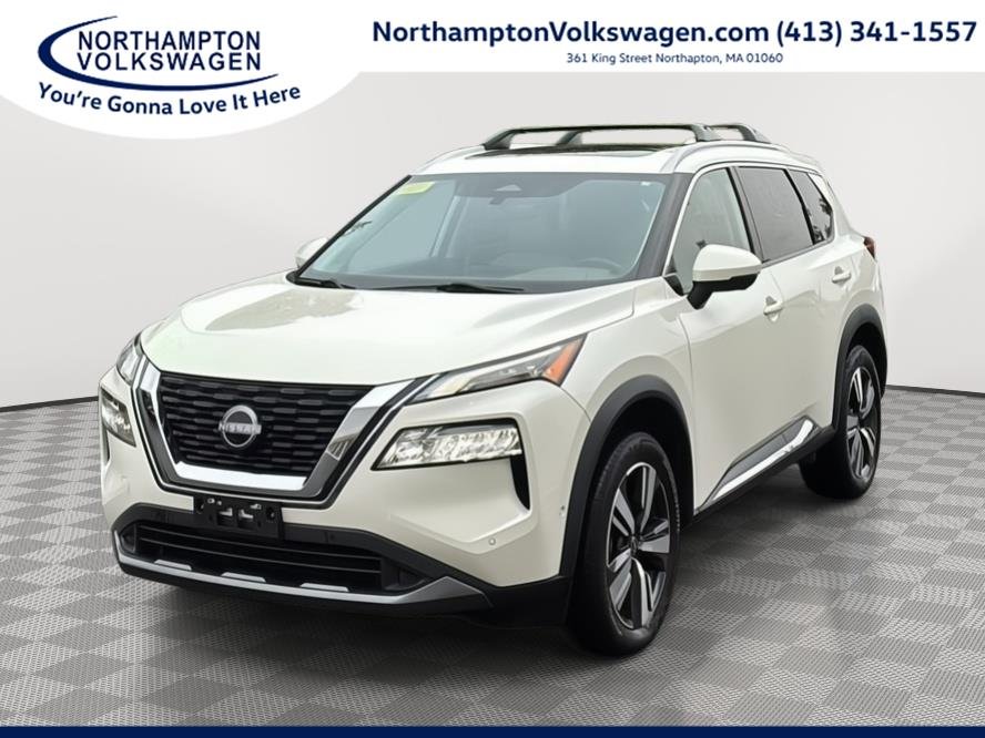 Used 2023 Pearl White TriCoat Nissan SL image 1