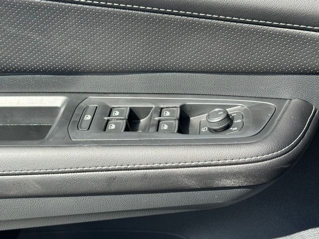 New 2026 Pure Gray Volkswagen 2.0T SEL Premium R-Line image 26