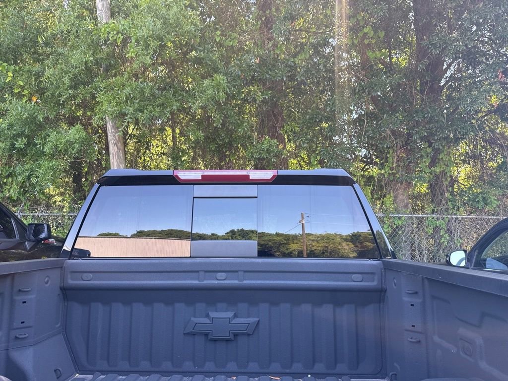 2024 Chevrolet Silverado 1500 LTZ - Photo 10