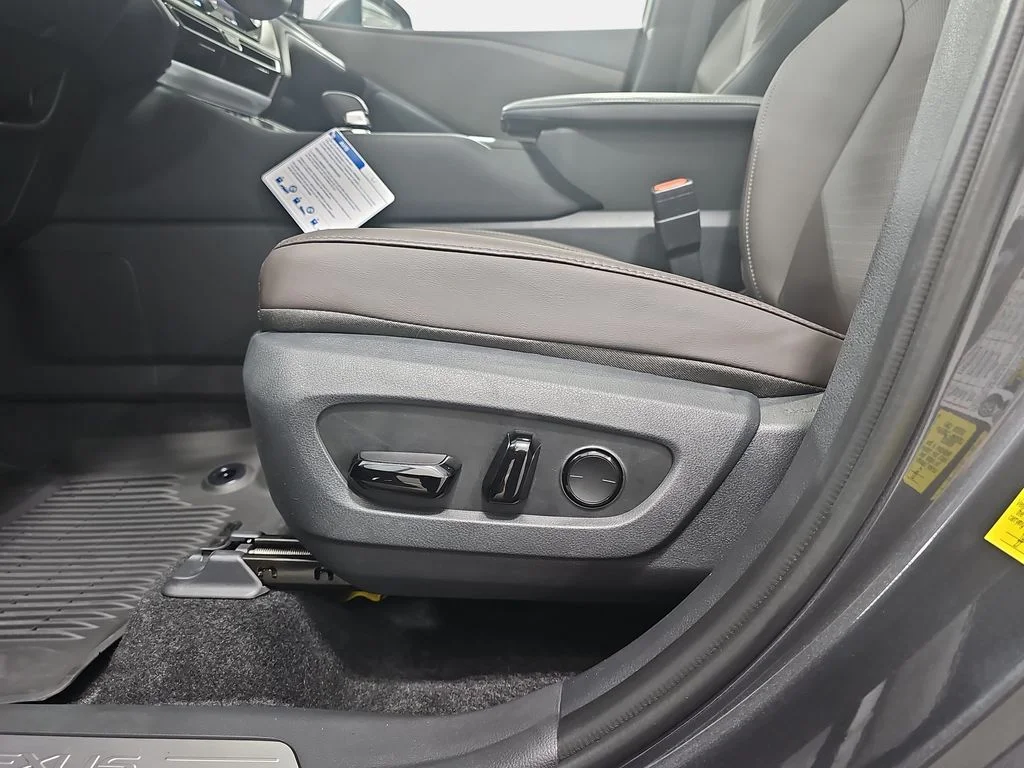 New 2026 Cloudburst Gray Lexus PREMIUM AWD image 28