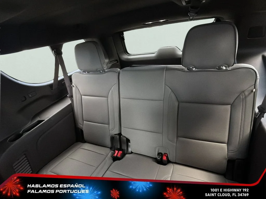 Certified Used 2024 Sterling Metallic GMC SLT image 28