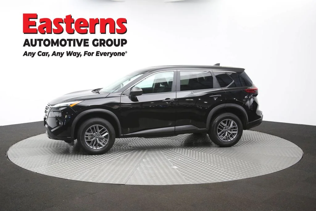 Used 2024 Black Nissan S image 59