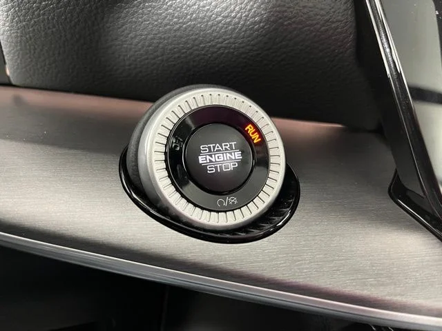 Used 2026 Silver Jeep Limited Altitude image 25
