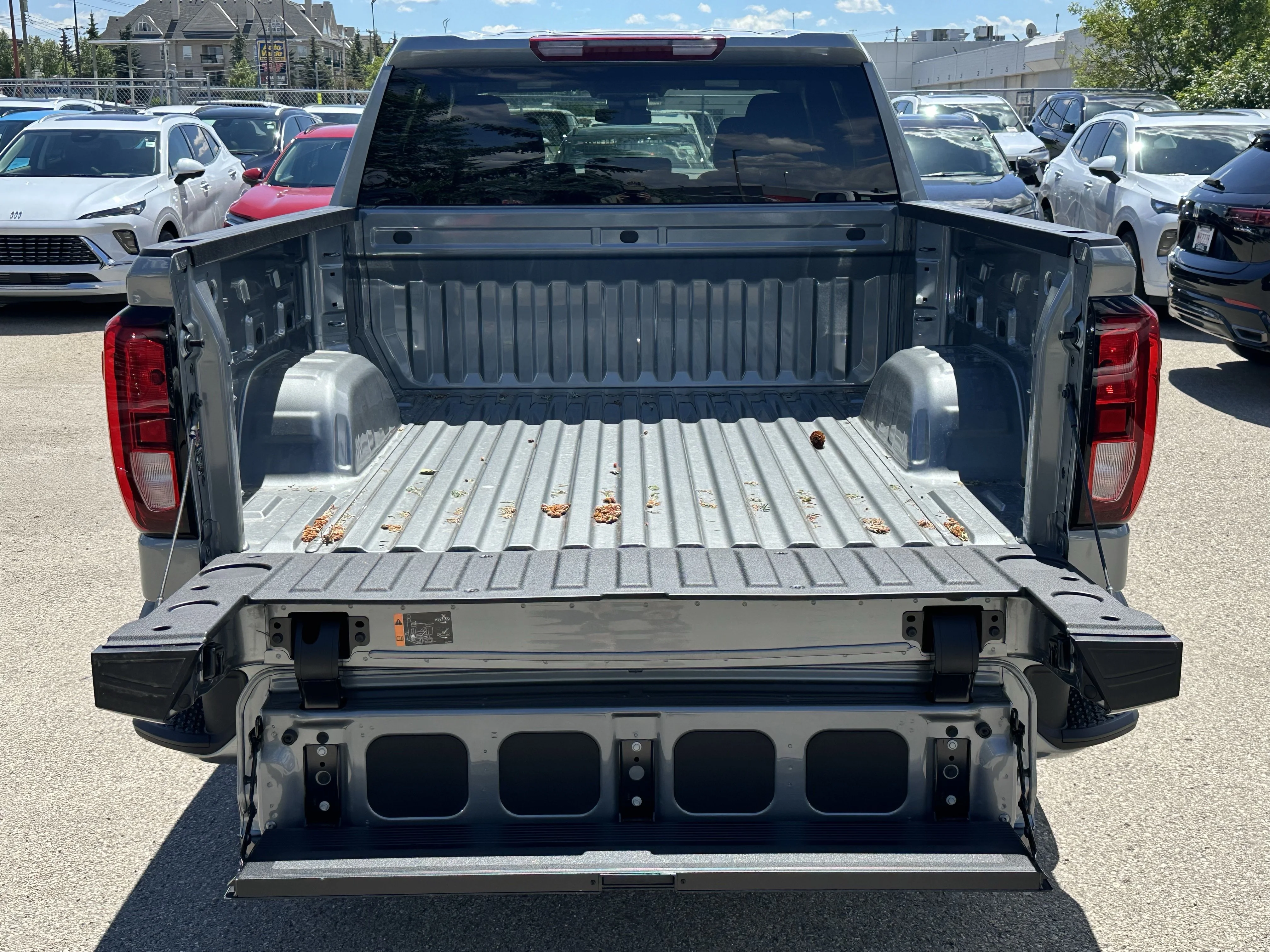New 2026 Sterling Metallic GMC Elevation image 9