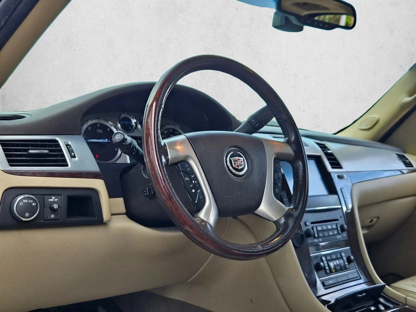 Used 2011 Black Raven Cadillac Luxury image 10