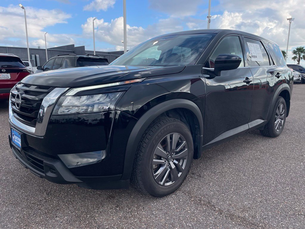 Used 2024 Black Nissan S image 6