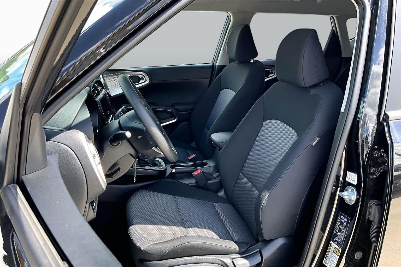 Certified Used 2025 Fusion Black Kia LX image 8
