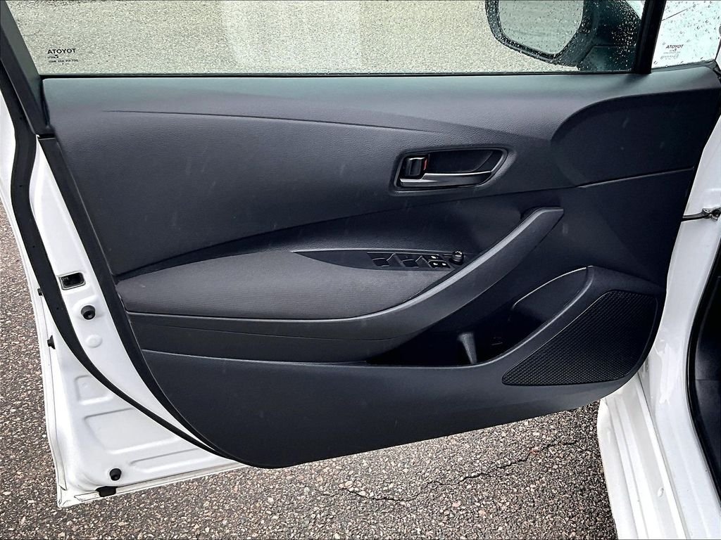 Used 2024 White Toyota LE image 9
