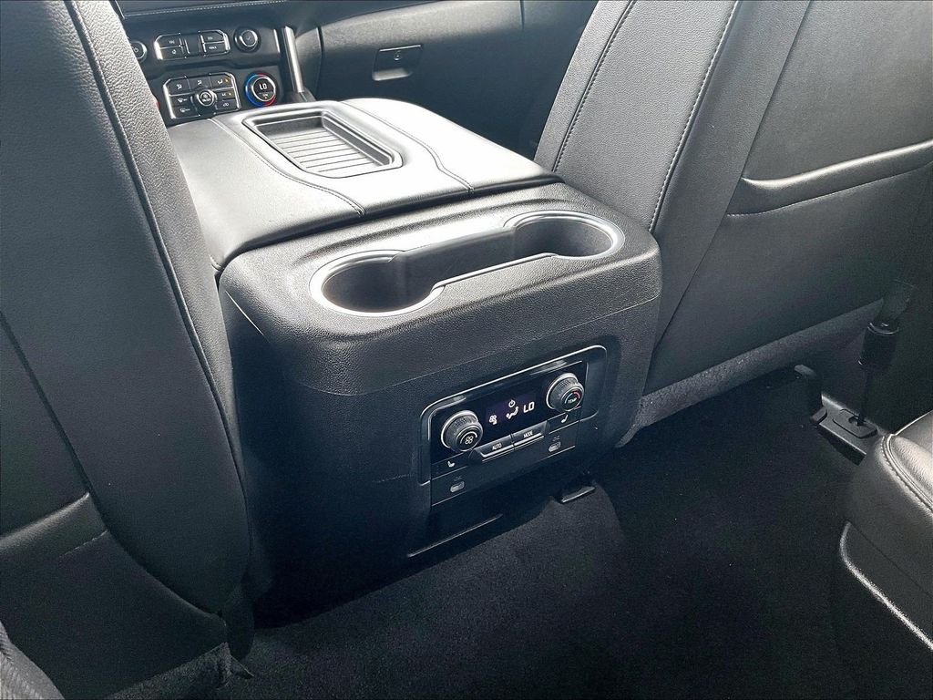 Used 2021 Gray Chevrolet Z71 image 29