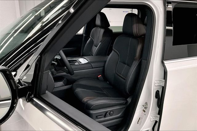 New 2026 Aspen White Tricoat Nissan SL image 10