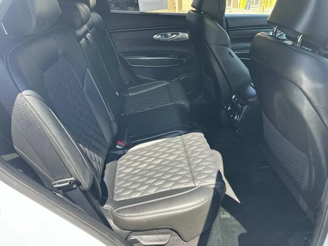 Used 2023 White Genesis 3.5T Sport image 15