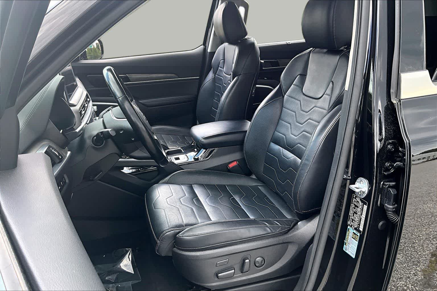 Used 2021 Black Copper Kia SX image 8