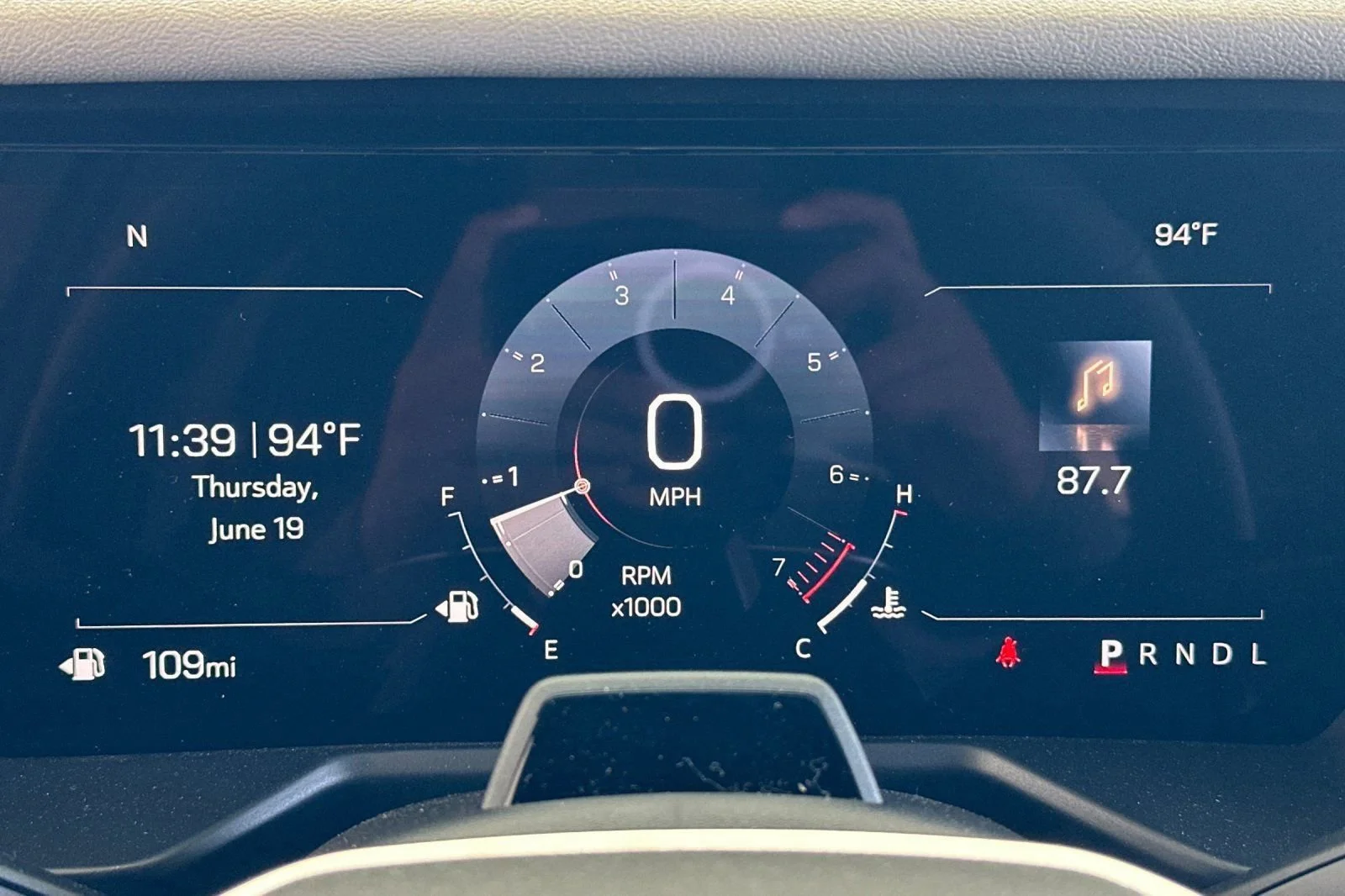 2025 GMC Acadia Elevation - Photo 27