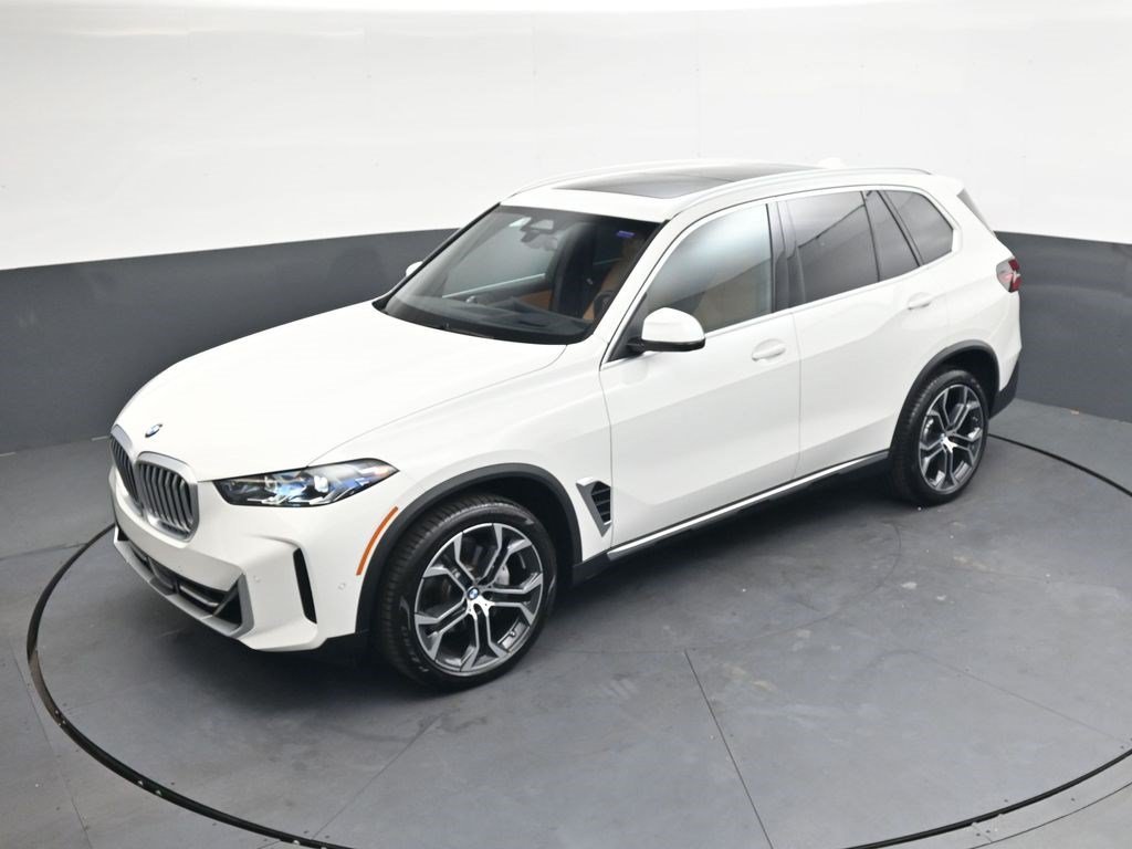 Used 2026 Alpine White BMW xDrive40i image 25